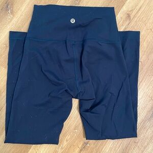Navy Wunder Under Lululemon Leggings